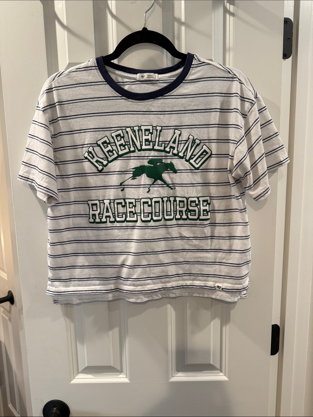 Keeneeland Racecourse Striped Crewneck Tee - White & Navy